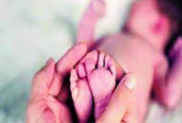 ୨ମାସର ଶିଶୁପୁତ୍ରର ତଣ୍ଟିଚିପି କୂଅକୁ ଫିଙ୍ଗିଲା ପିଶାଚିନୀ ମା’